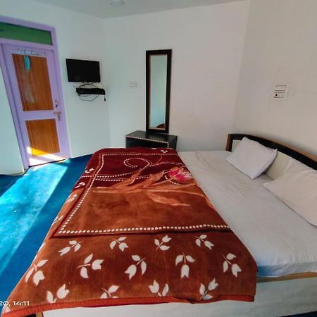 Hotel D Indian Kargil Exterior photo